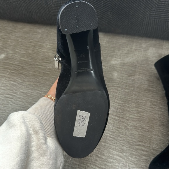 Saint Laurent Women's Black Velvet Zip Booties Size 38 - Picture 3 of 3